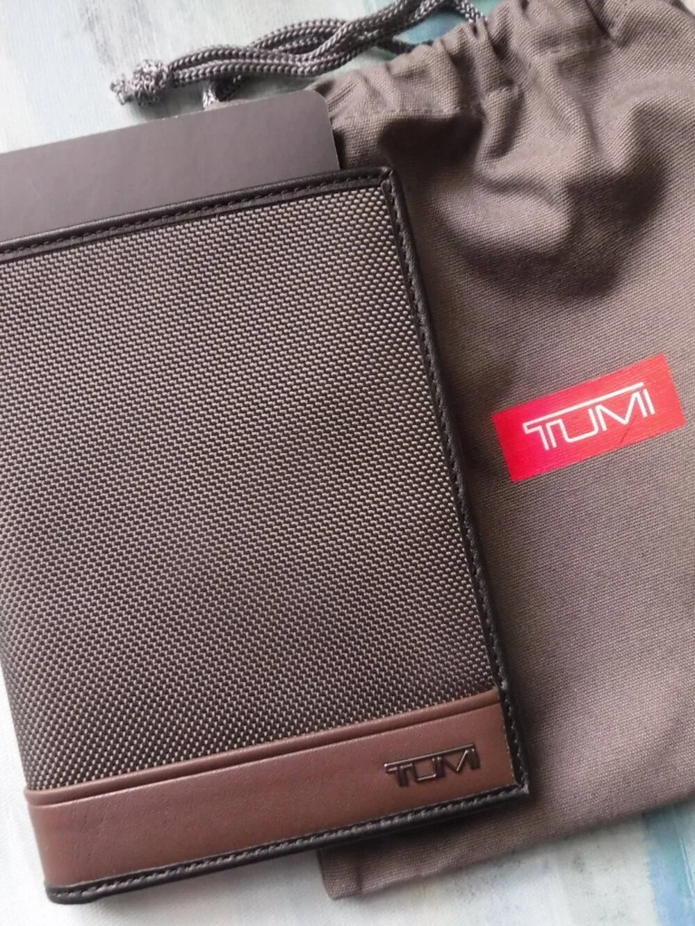 TUMI Passport Case With ID NWT